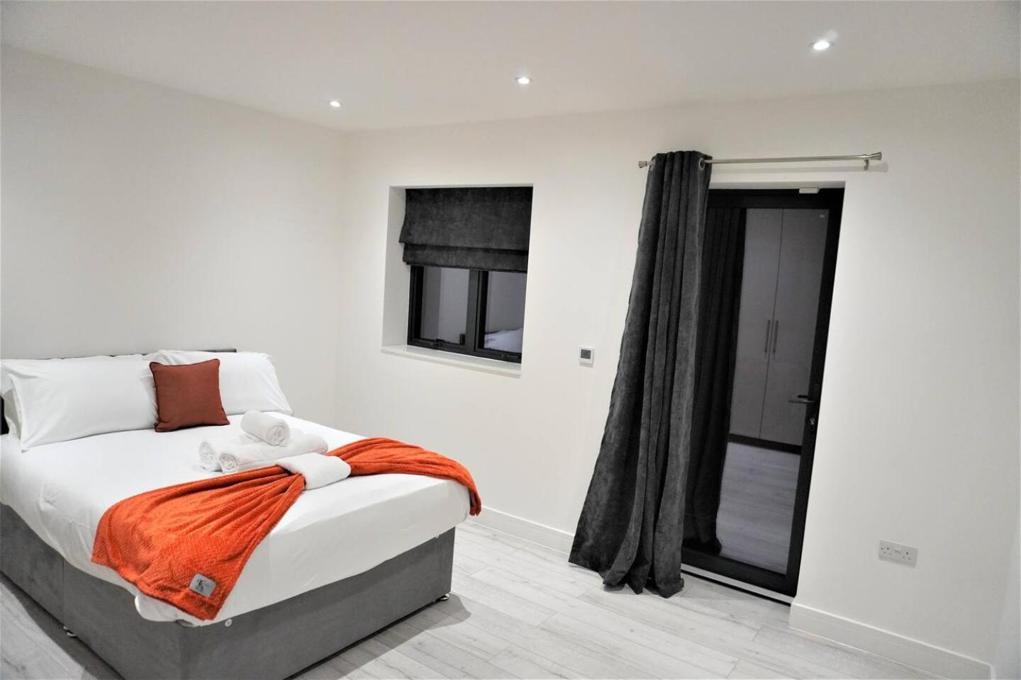 Queens Luxury Apartments Wembley Stadium - London Exterior photo